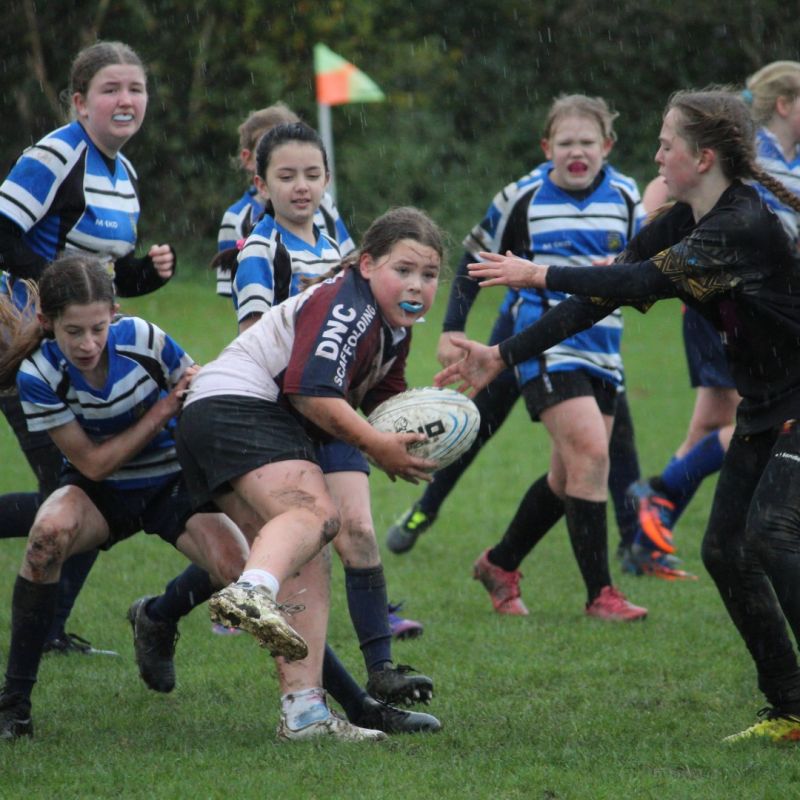 Thornensians-RUFC-girls-team-2.jpg